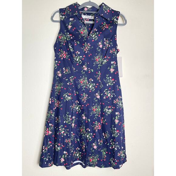 NWT Chetta B Women's Shift Fit Midi Dress Blue 10 Strawberry Floral Novelty Chic - Picture 1 of 16